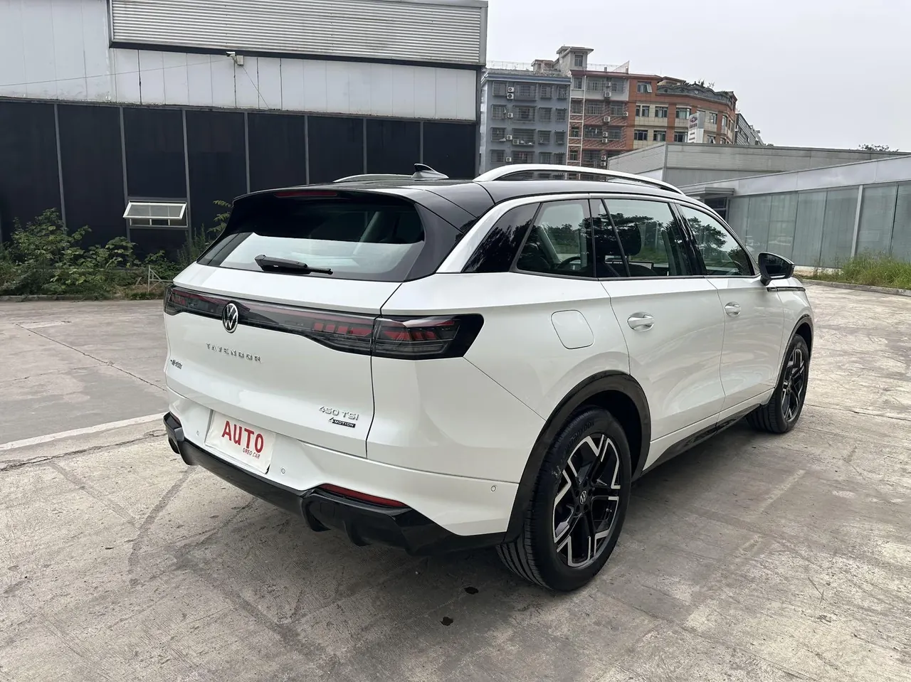 Volkswagen 2026 models of the tour 2.0TSI 450TSI four-wheel drive extreme version of the automatic gear 5