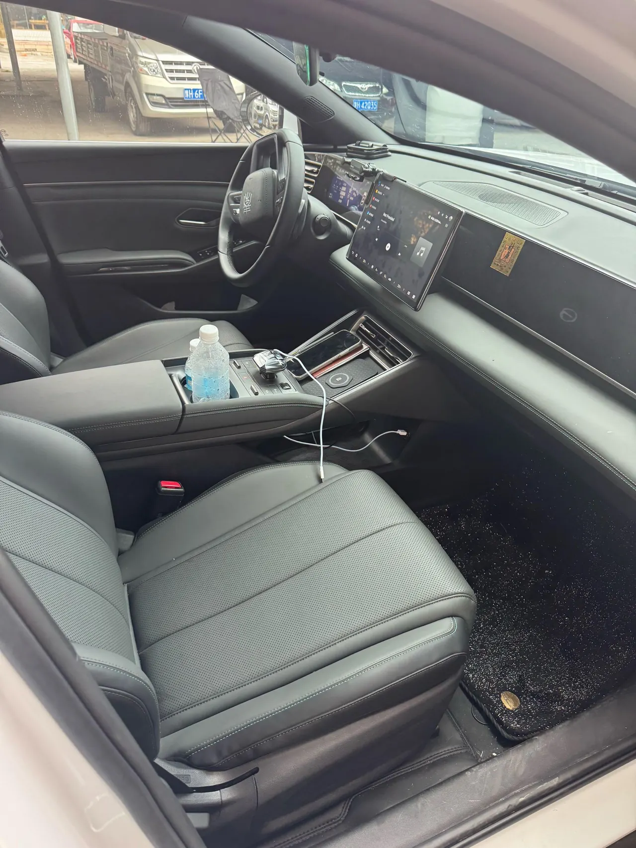 BYD 2025 Qin L DM-i 1.5 stepless smart driving version 80KM leading automatic gear 4