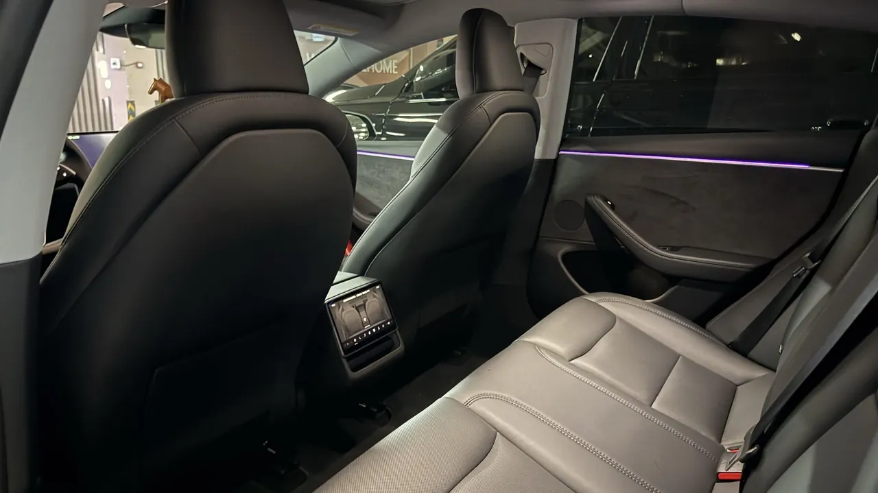 Tesla 2023 Model 3 Long Endurance New Edition Dual Motor All-wheel Drive Automatic Transmission 5
