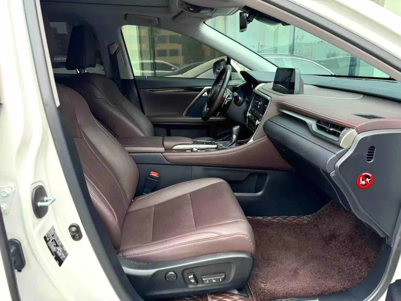 Lexus RX (Imported) 2020 RX300 2.0T Four-wheel Drive Elegant Edition (Modified) Automatic Gear 6