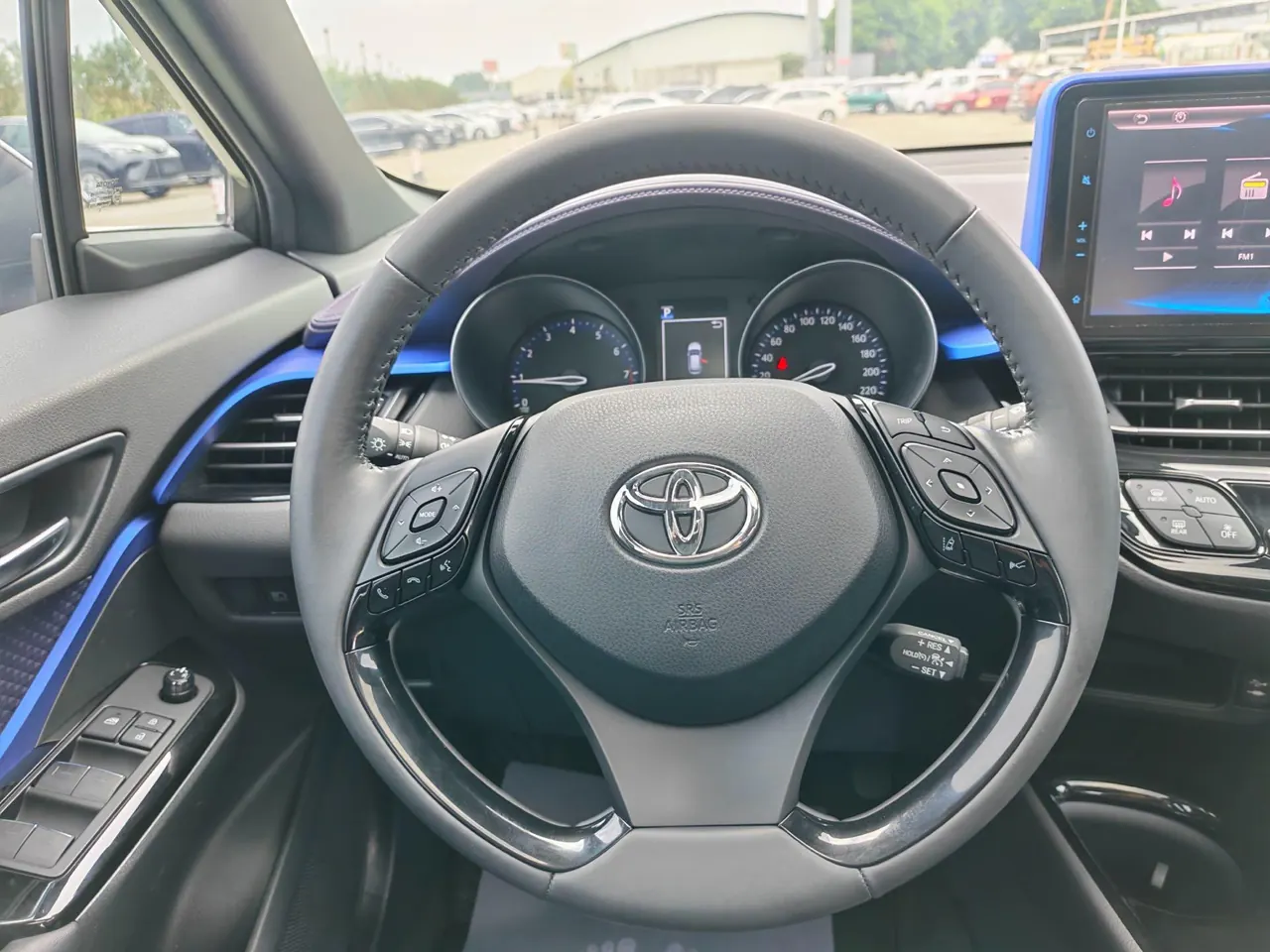 Toyota 2020 C- HR 2.0 Stepless Deluxe Edition Automatic Gear 11