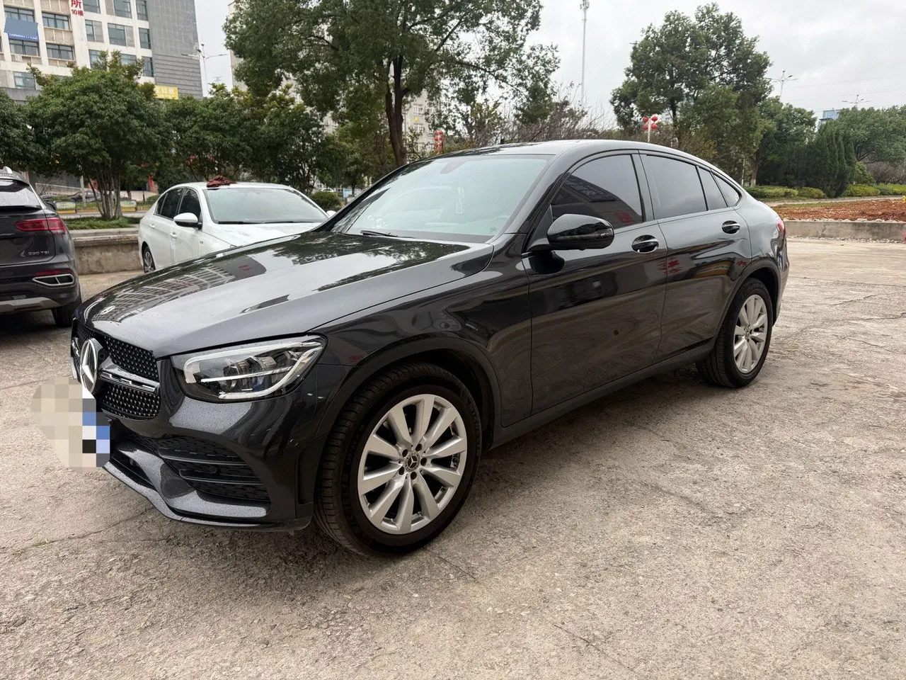 打开图片灯箱:Mercedes Benz GLC (Imported) 2022 GLC 260 Coupe 4MATIC 2.0T Automatic