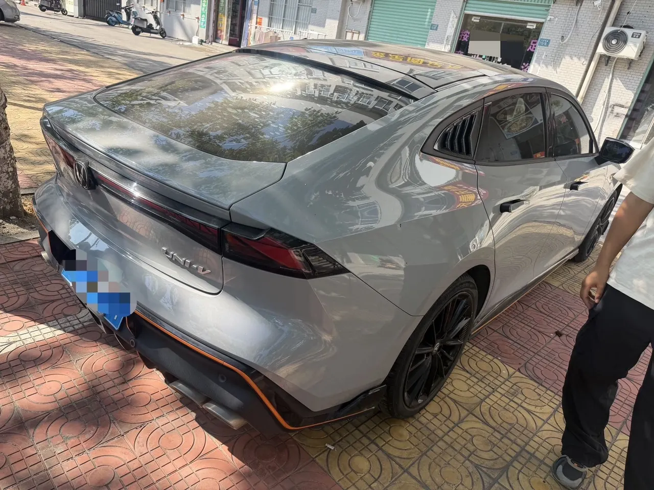 ChangAn 2022 UNI-V 1.5T Sports Edition Automatic 3