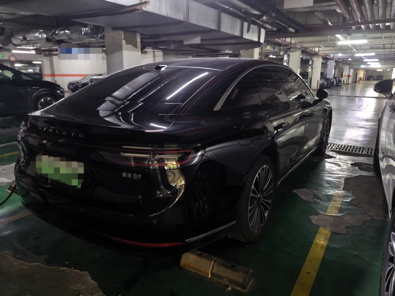 Luxeed 2025 model S9 Max automatic transmission 2
