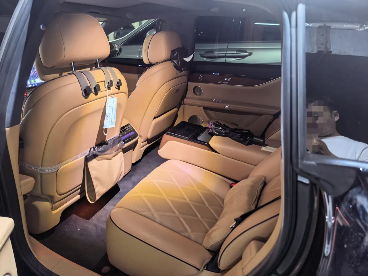 Luxeed 2025 model S9 Max automatic transmission 4
