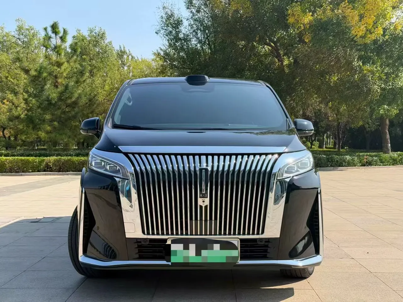 WEY 2025 VV7 Hi4 1.5T Four-Wheel-Drive Automatic Model 2