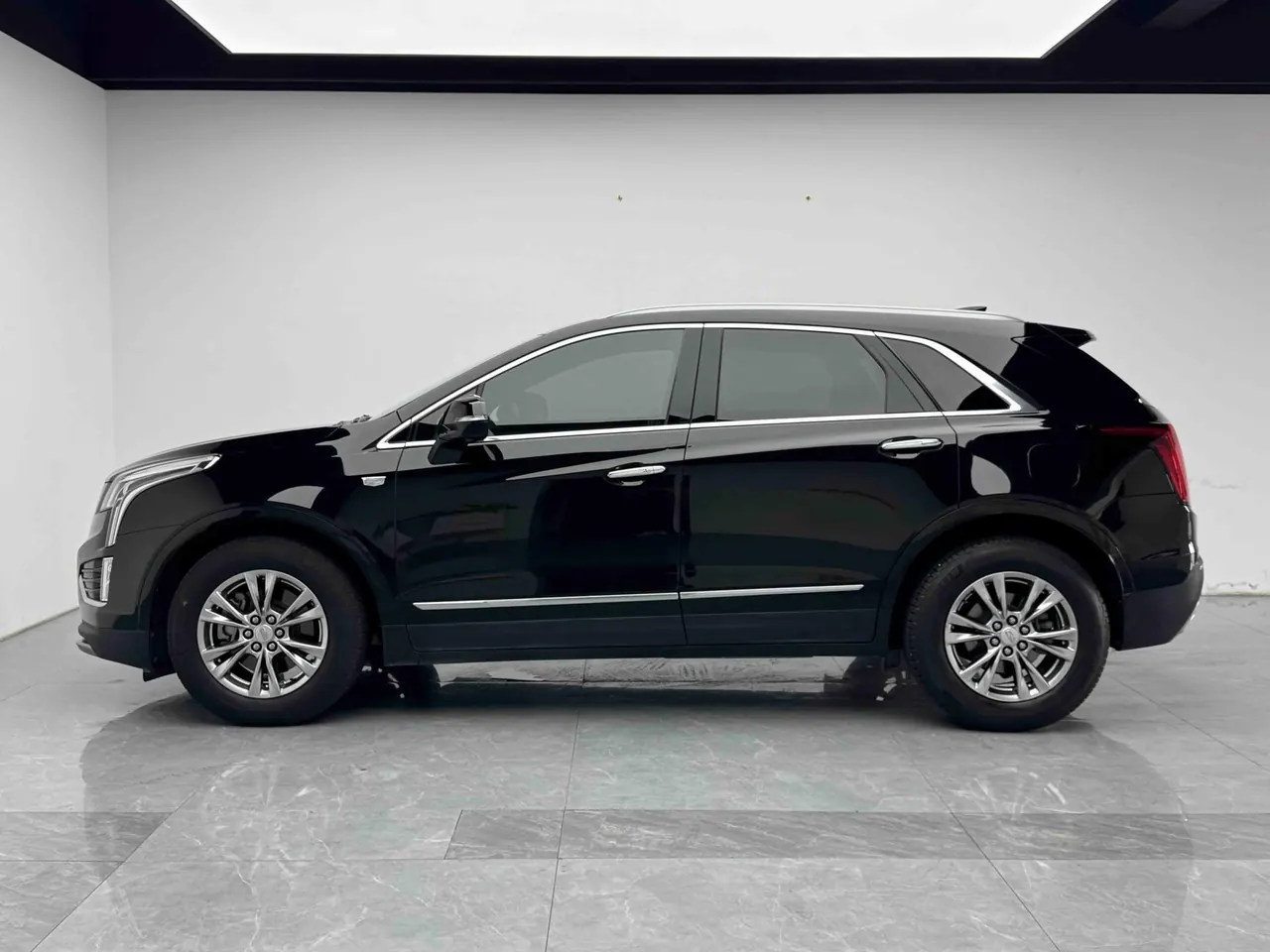 Cadillac 2020 XT5 2.0T 28T Luxury Automatic Gear 3