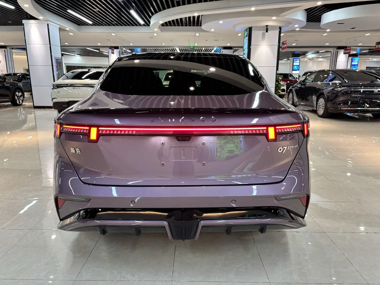 LYNK&amp;CO 2026 LYNK&amp;CO 07 EM-P 1.5T 126 Long Endurance Ultra Auto 4