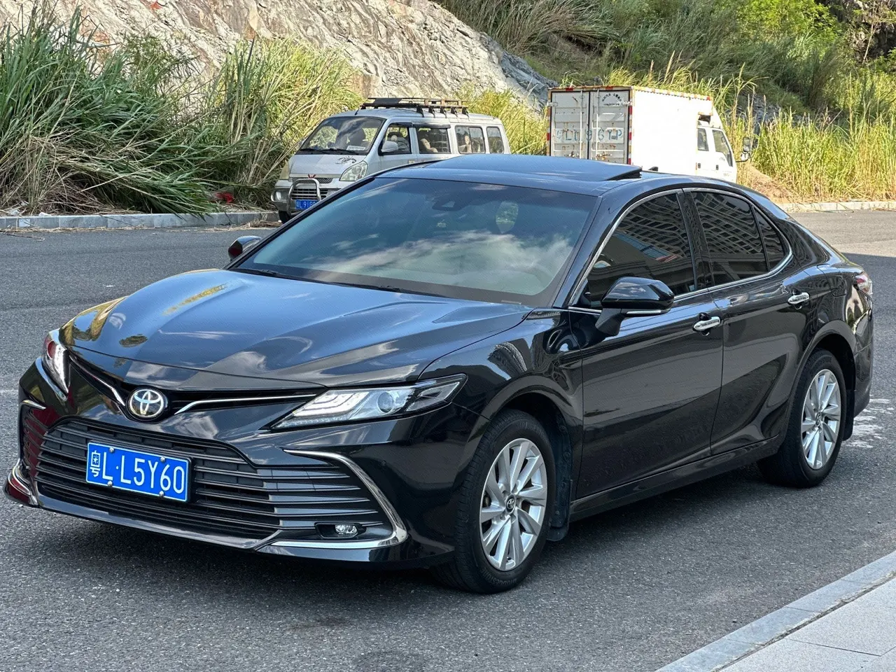 Open image lightbox: Toyota 2021 Camry 2.0G Stepless Deluxe Edition Automatic Gear