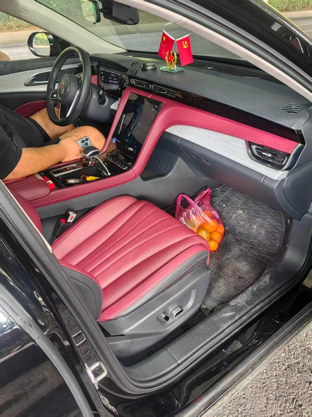 HongQi 2025 H5 PHEV 1.5T 130 Super Hybrid Automatic Gear 4