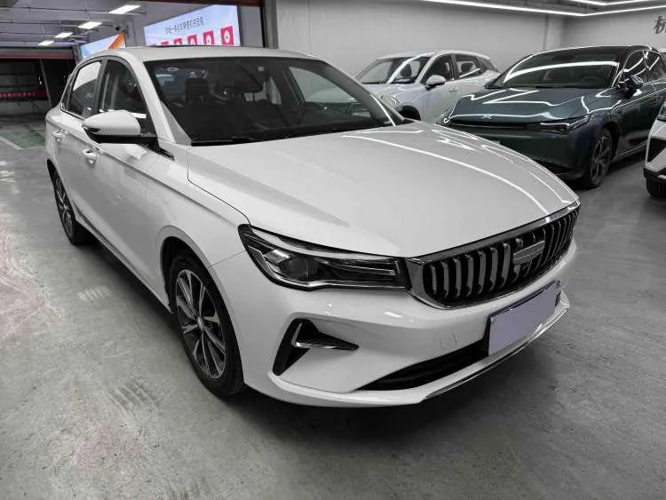 Geely 2026 Emgrand-Sanxiang 1.5 Stepless 4 million Commemorative Flying Automatic 3