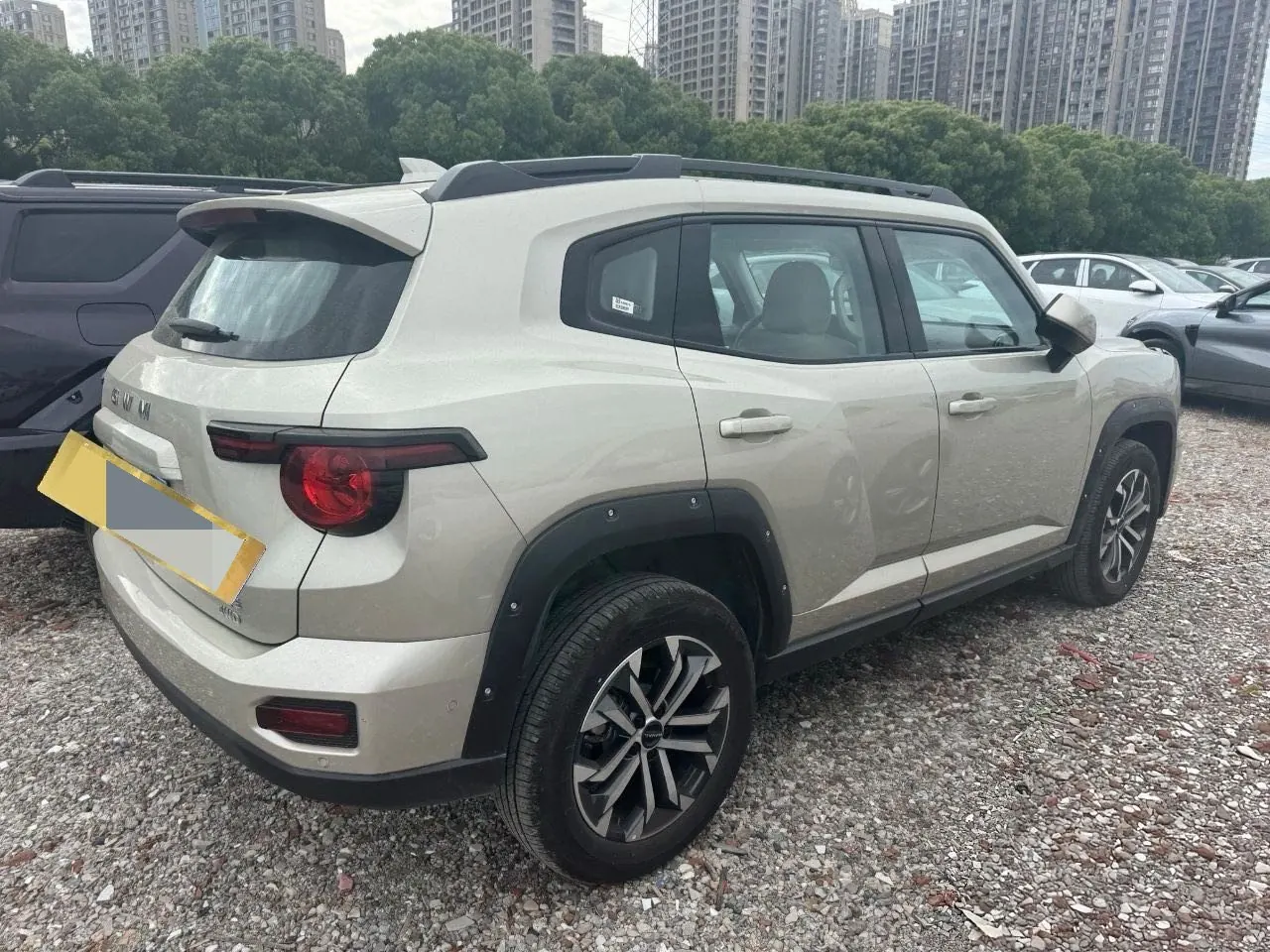 Haval 2026 big dog PLUS 2.0T four-wheel drive Chaoye version automatic gear 3