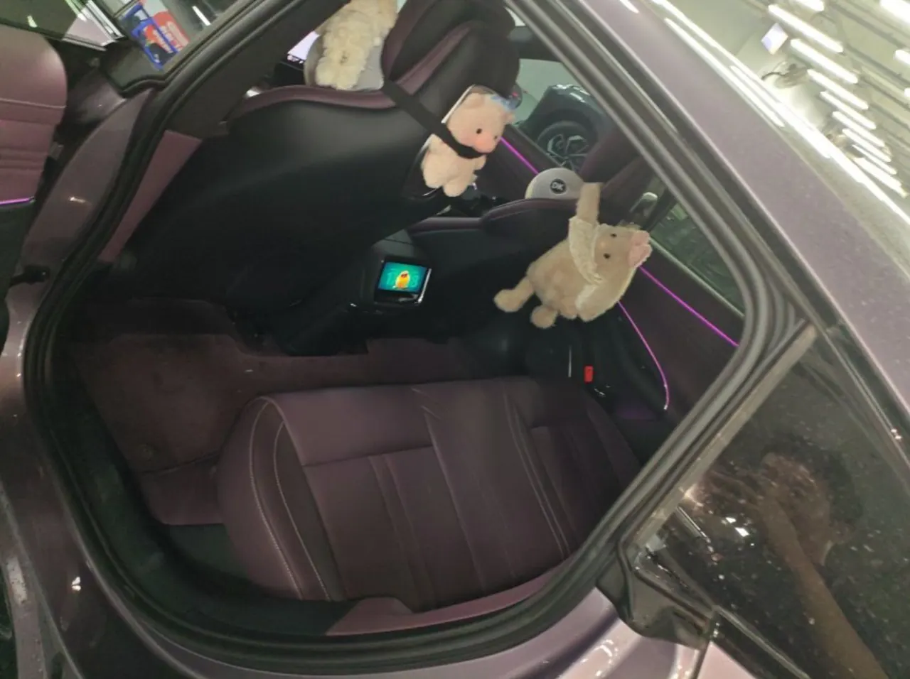 MI 2026 SU7 Standard Edition Automatic Gear 4