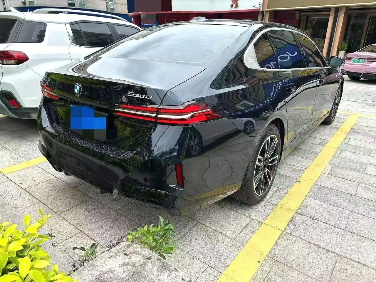 BMW 5 Series 2025 530Li 48V 2.0T Leading M Sports Suit Automatic Gear 4