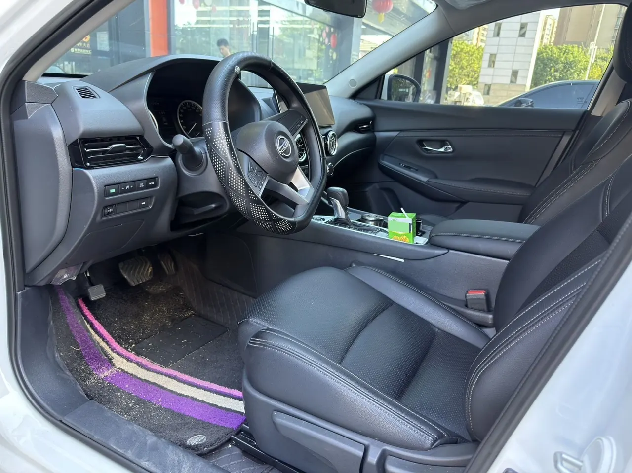 Nissan 2026 Sylphy 1.6 stepless worry-free version of automatic gear 3