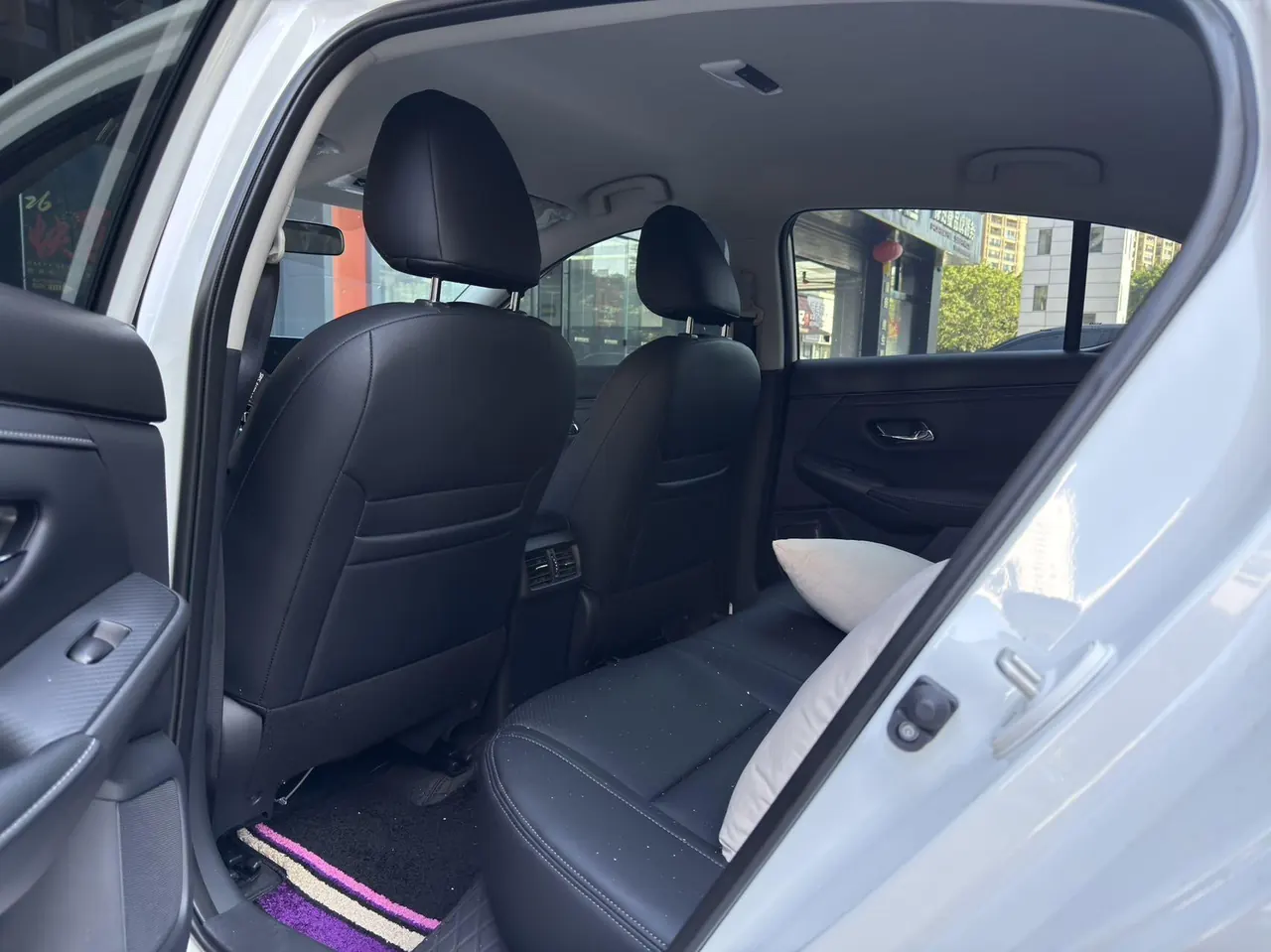 Nissan 2026 Sylphy 1.6 stepless worry-free version of automatic gear 4