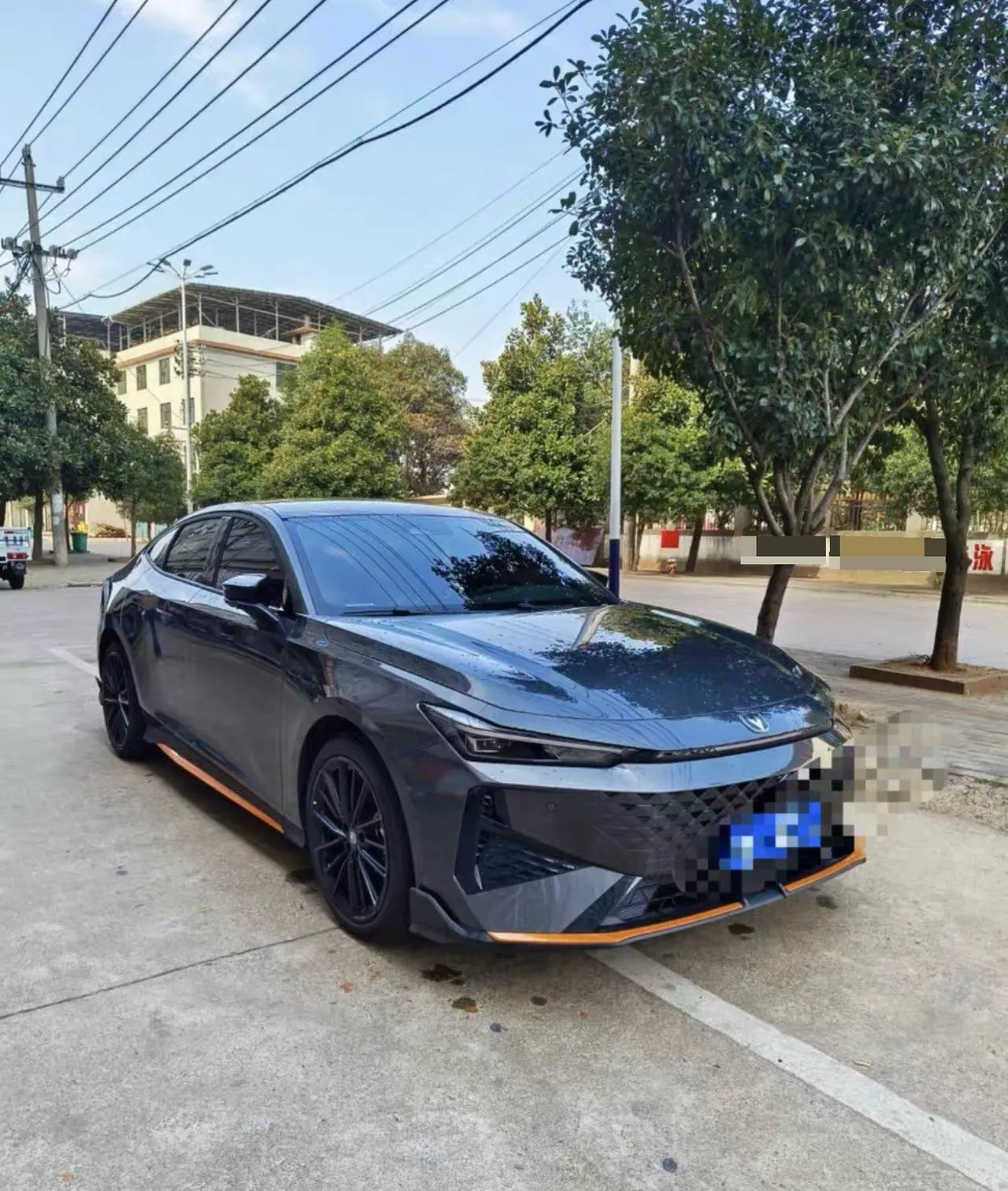 ChangAn 2025 UNI-V 1.5T 500Bar Premium Sports Automatic 2