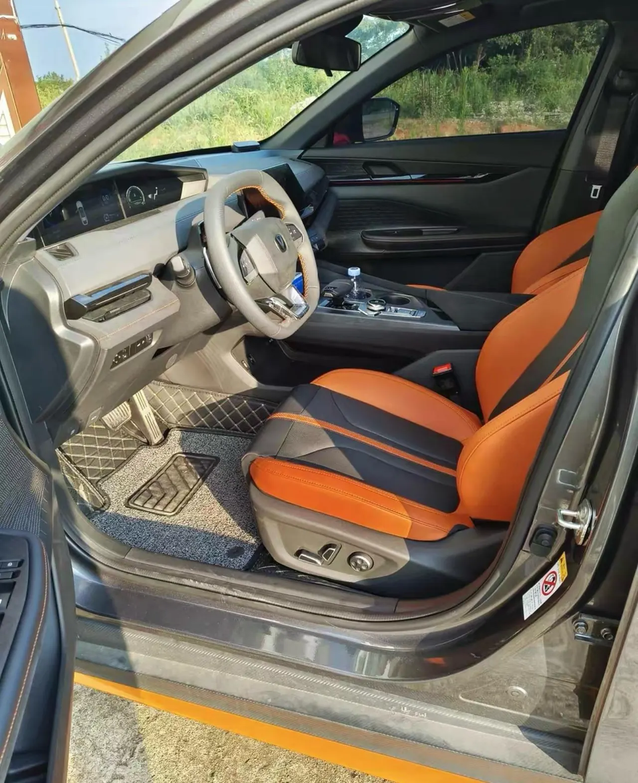 ChangAn 2025 UNI-V 1.5T 500Bar Premium Sports Automatic 4