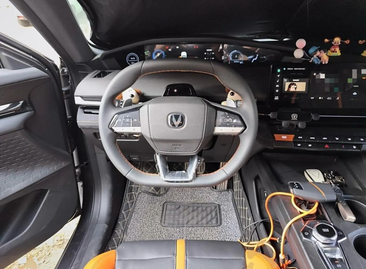 ChangAn 2025 UNI-V 1.5T 500Bar Premium Sports Automatic 5