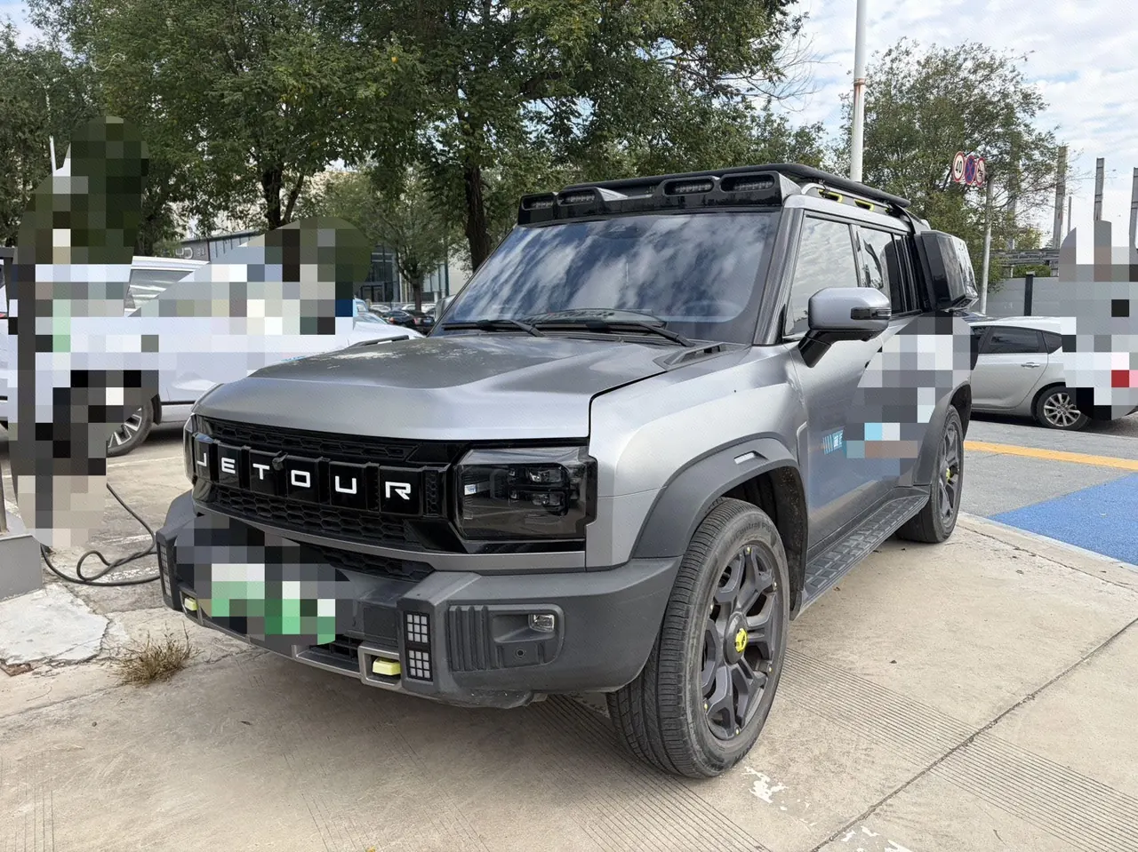 Открыть галерею: Jetour 2024 ShanHai T2 C- DM 1.5T 208KM Shan Ye Edition Automatic Gear
