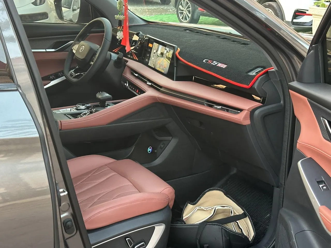 ChangAn 2024 CS75 PLUS 1.5T Champion Edition Smart Driving and Strong Navigation Automatic Gear 5