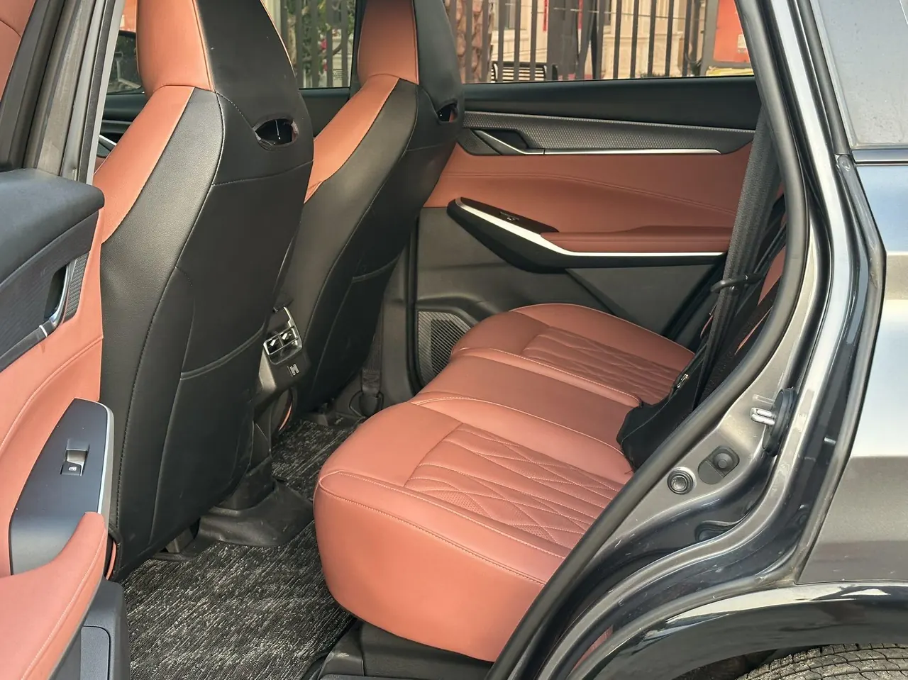 ChangAn 2024 CS75 PLUS 1.5T Champion Edition Smart Driving and Strong Navigation Automatic Gear 6