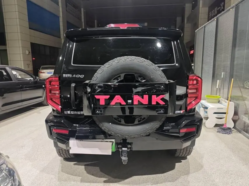 Tank 2024 Tank 400 Hi4-T 2.0T off-road version automatic gear 8