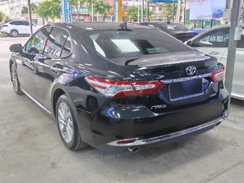 Toyota 2023 Camry 2.0G Stepless Deluxe Edition Automatic Gear 4