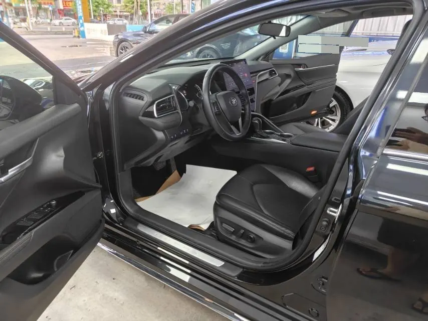 Toyota 2023 Camry 2.0G Stepless Deluxe Edition Automatic Gear 7