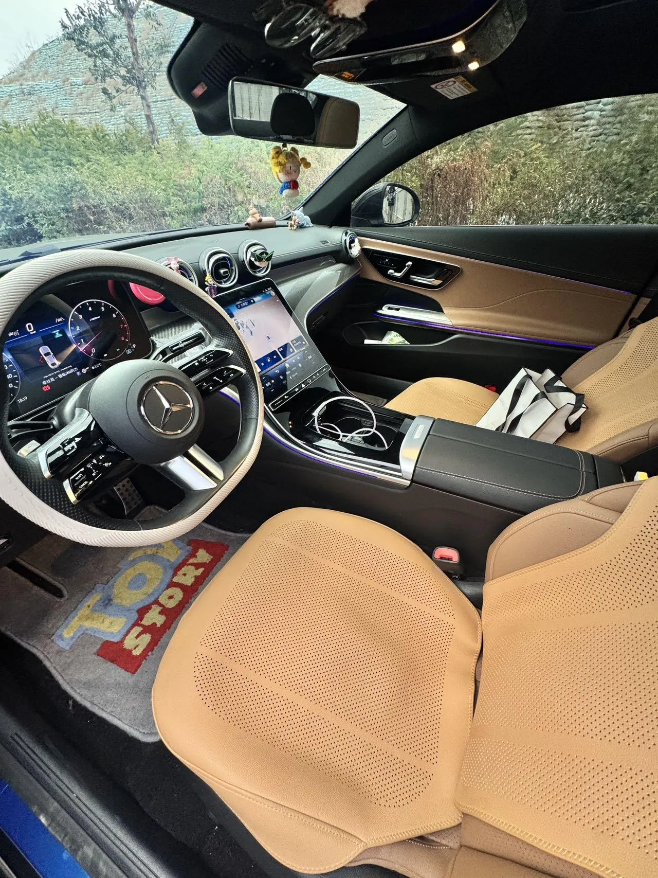 Mercedes Benz CLE (Imported) 2024 CLE 260 Coupe 48V 2.0T Automatic 3