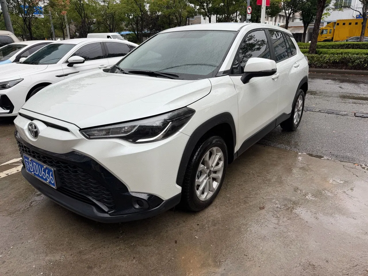 Toyota 2025 Front Landa 2.0 Stepless Elite plus Edition Automatic Gear - View 1