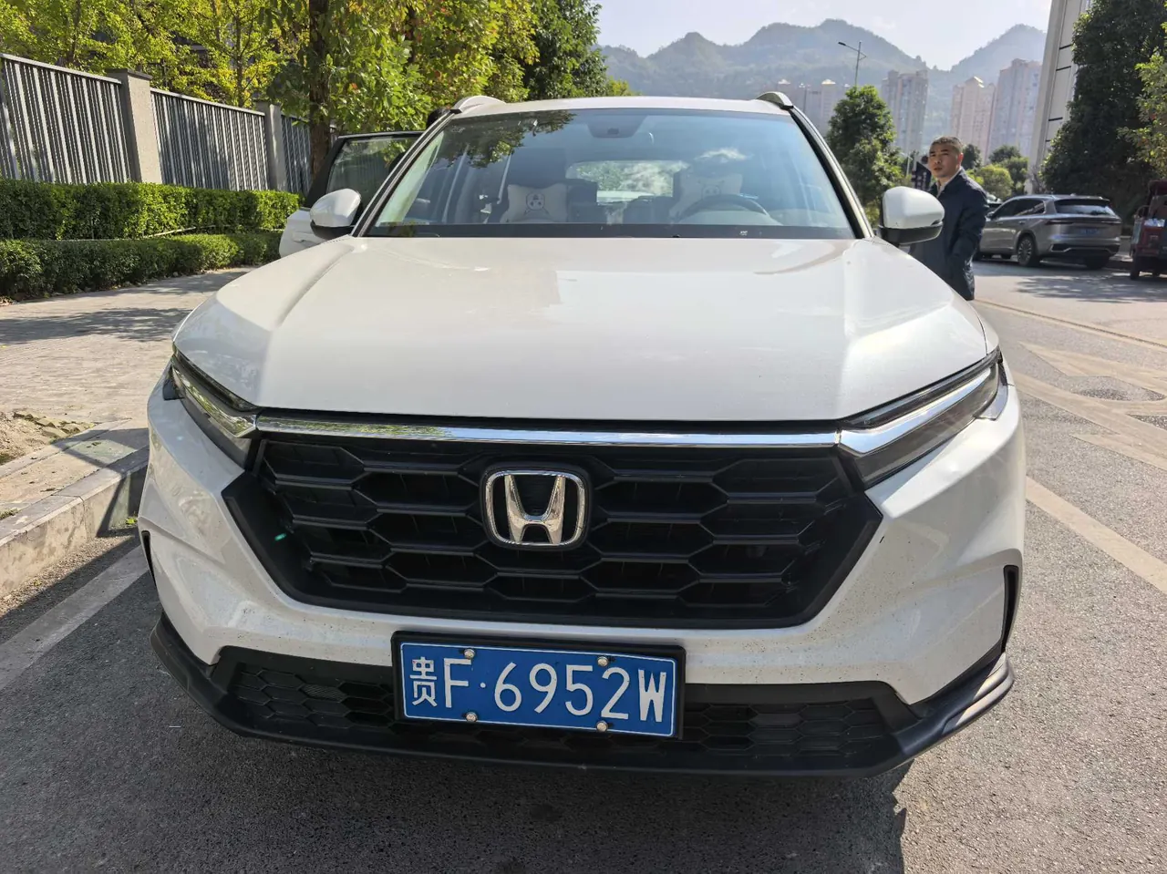 Honda 2023 CR-V 1.5T Stepless 240TURBO Two-Drive Enliveness Edition Automatic Gear 2