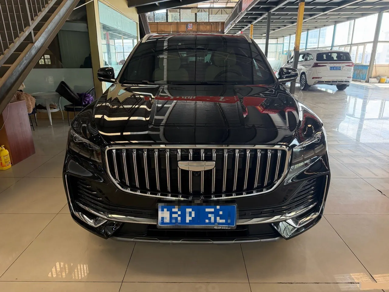 Geely 2025 XingyueL (Monjaro) 2.0TD Oriental Obsidian 4WD full-moon version automatic gear 3