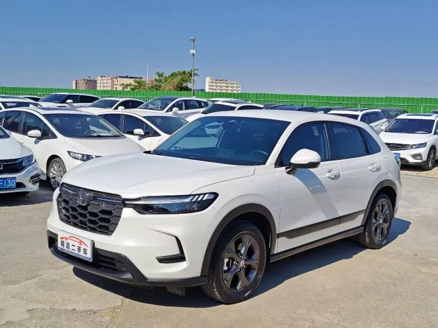 Открыть галерею: Honda 2023 HR-V 1.5T Stepless 240TURBO Jin Rui Edition Automatic Gear