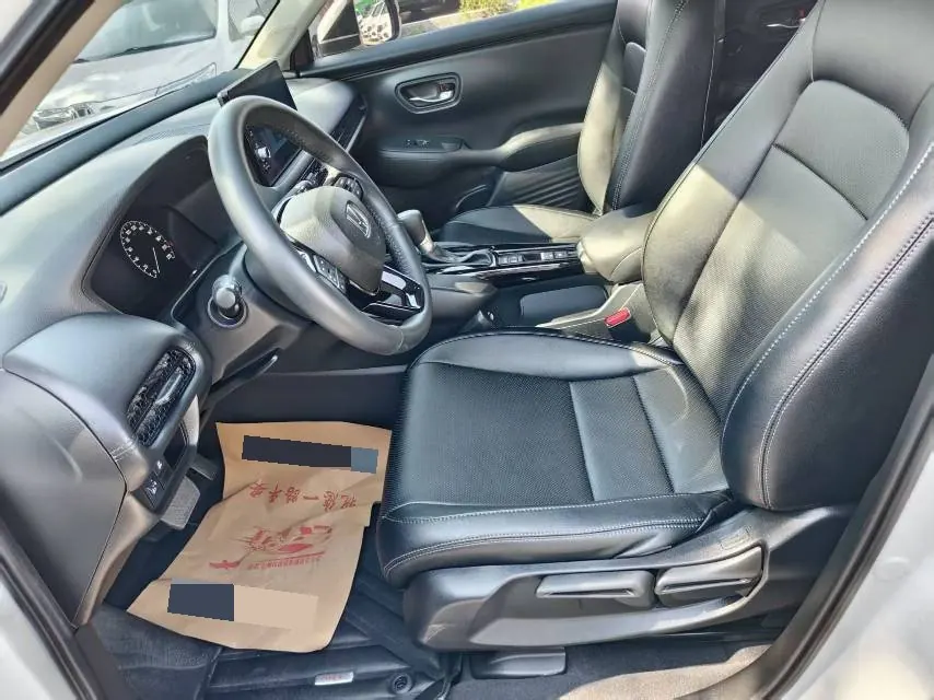 Honda 2023 HR-V 1.5T Stepless 240TURBO Jin Rui Edition Automatic Gear 8
