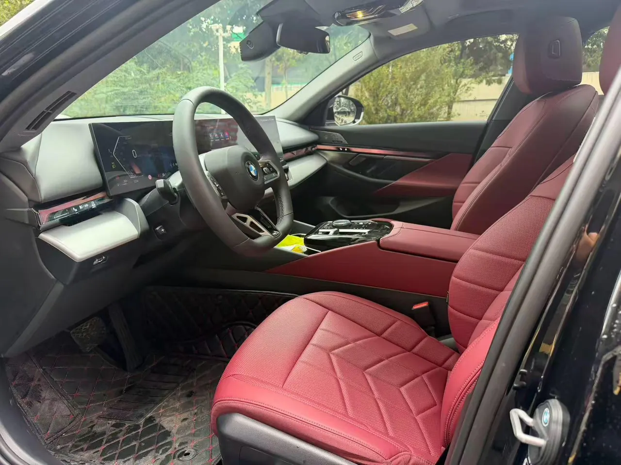 BMW 5 Series 2025 530Li 48V 2.0T Leading M Sports Suit Automatic Gear 6