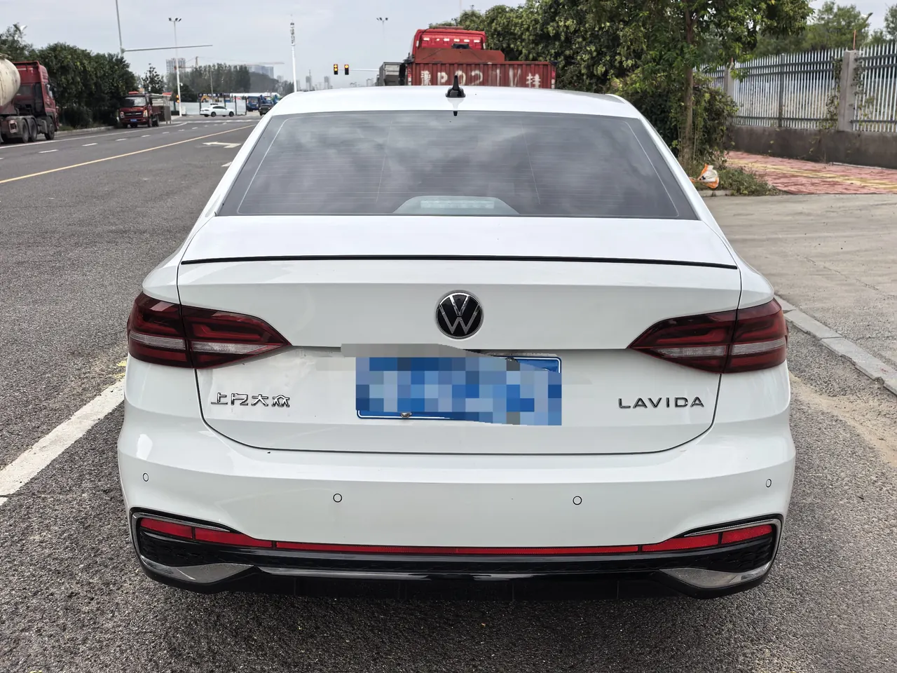 Volkswagen 2024 Lavida 1.5TSI 300TSI Star Leading Edition Automatic Gear 5