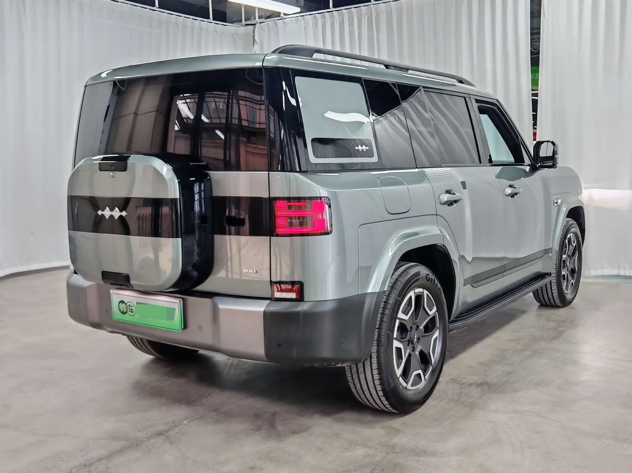 FangChengBao 2025 Titanium 7 1.5T Stepless 200KM Two-Drive Max Edition Automatic Gear 6