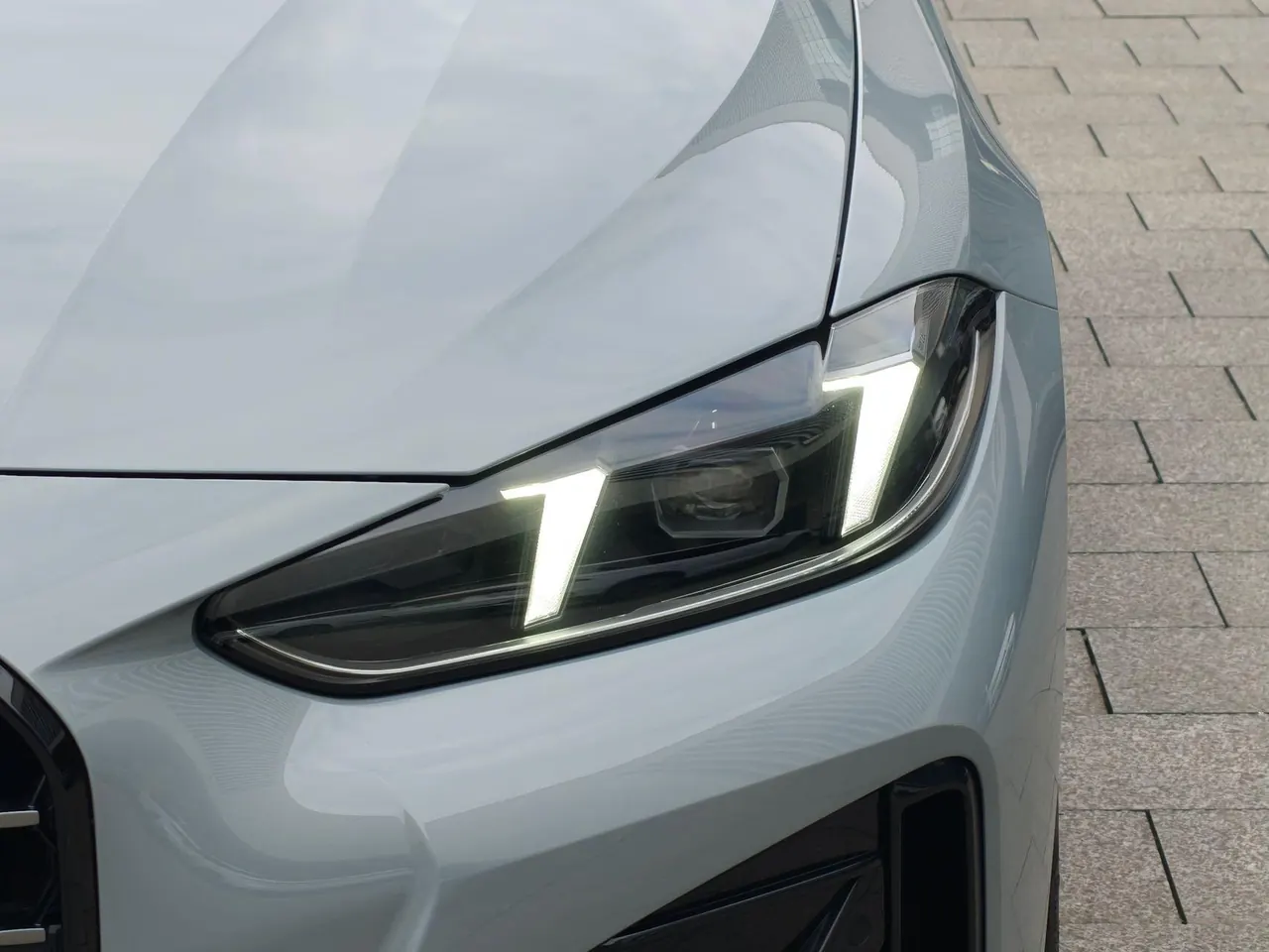 BMW 4 Series (Imported) 2024 430i Four-Door Coupe 2.0T M Sport Night Edition Automatic 3