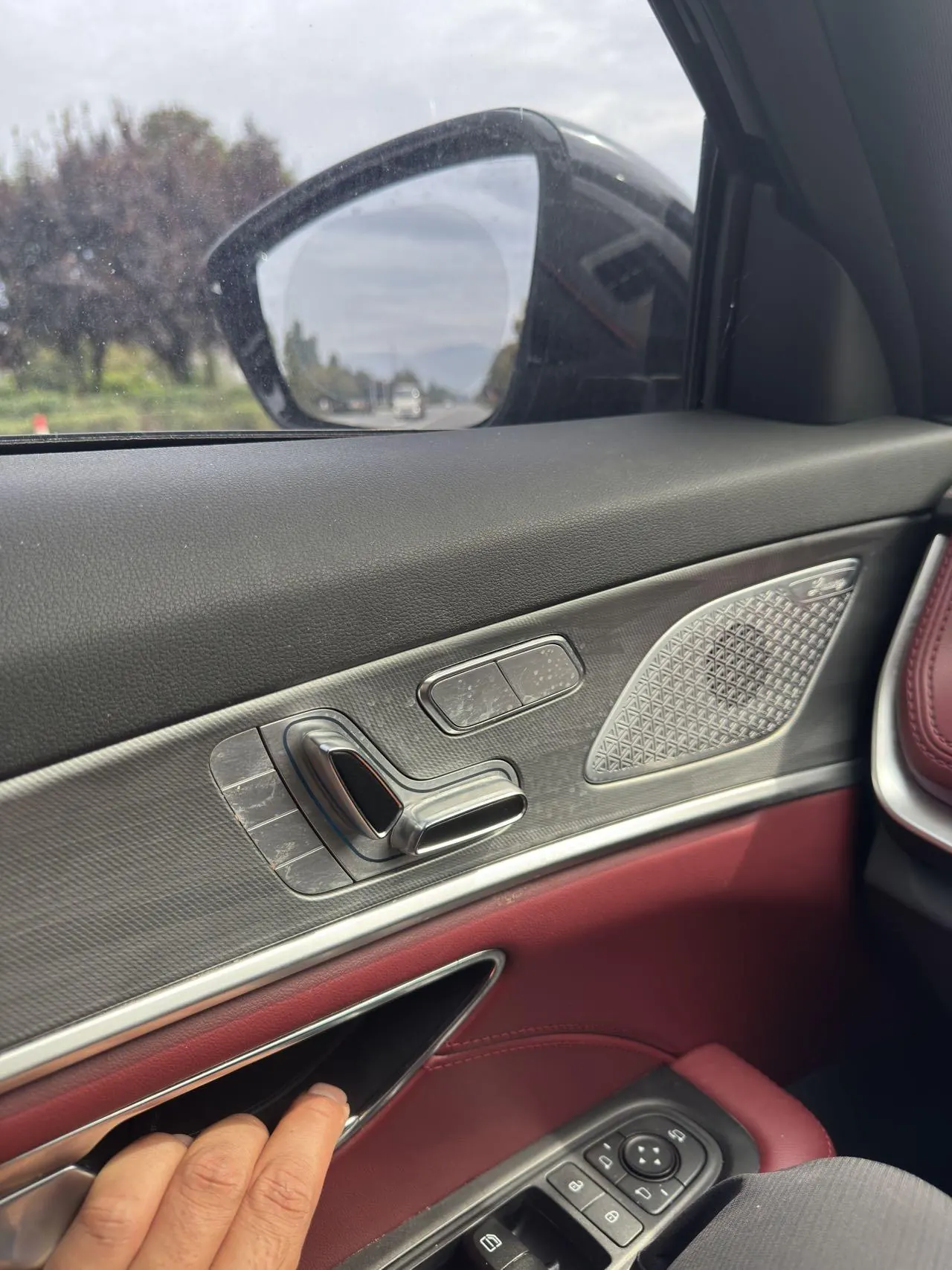 Jetour 2023 X70 PLUS 1.5T Brave PLUS7 Automatic Gear 4
