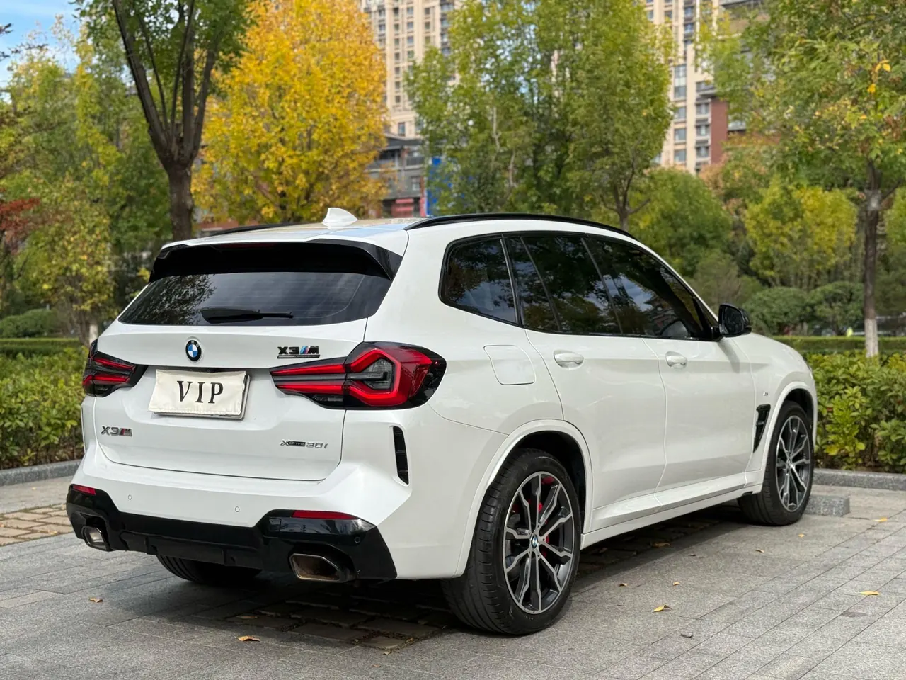 BMW 2022 X3 xDrive30i 2.0T exclusive M obsidian night set (modified) automatic gear 7