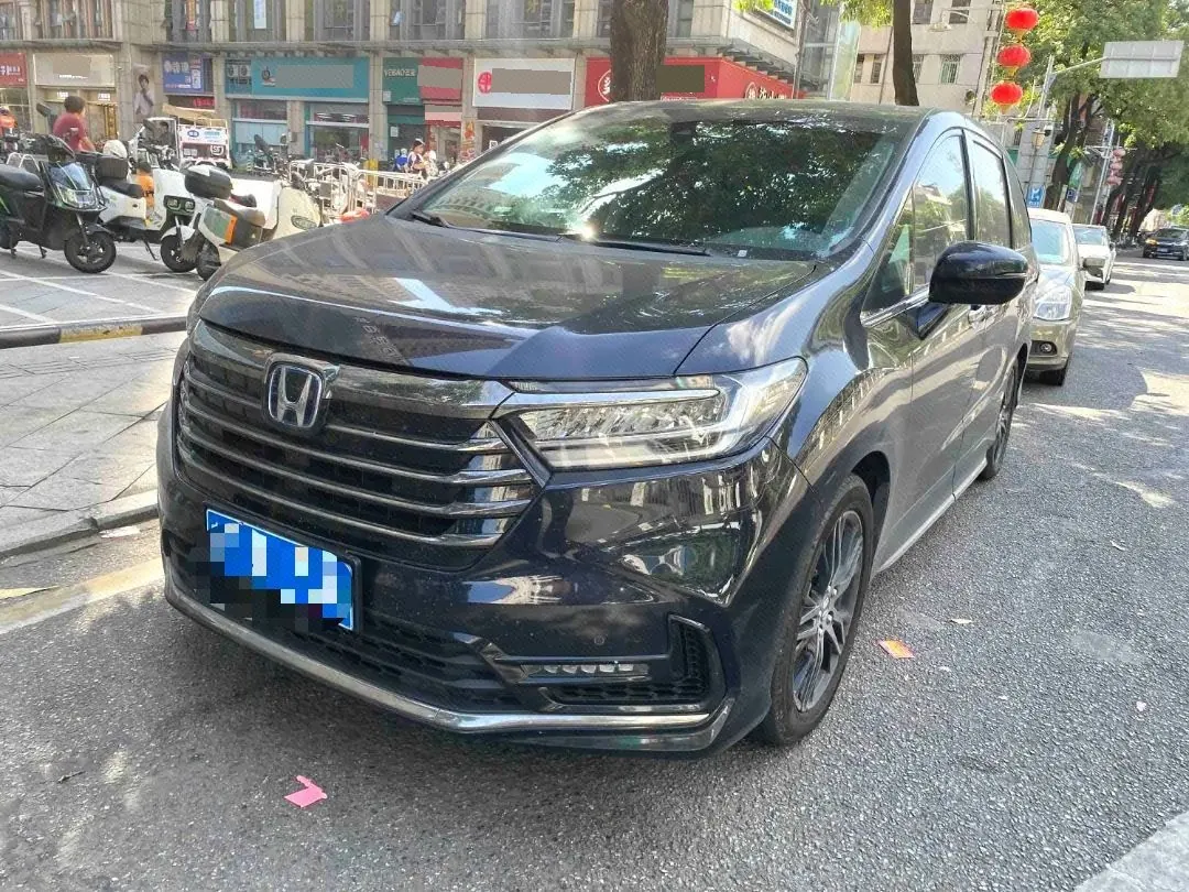 Honda 2022 Odyssey Hybrid 2.0 Stepless Sharp and Glory Edition Automatic Gear - View 1