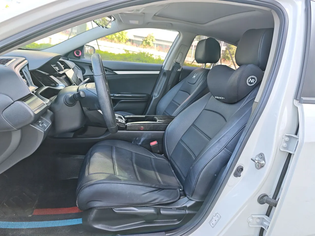 Honda 2022 Odyssey Hybrid 2.0 Stepless Sharp and Glory Edition Automatic Gear 4