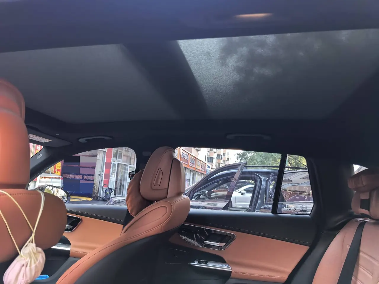 Mercedes Benz 2023 GLC 300 L 4MATIC 48V 2.0T Dynamic 5-seat (Modified) Automatic Gear 5