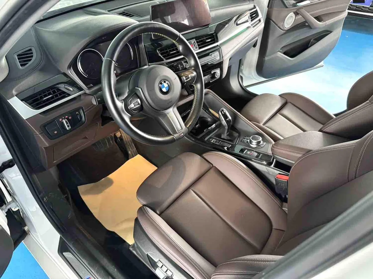BMW 2023 X2 sDrive25i 2.0T M sports obsidian night version automatic gear 4
