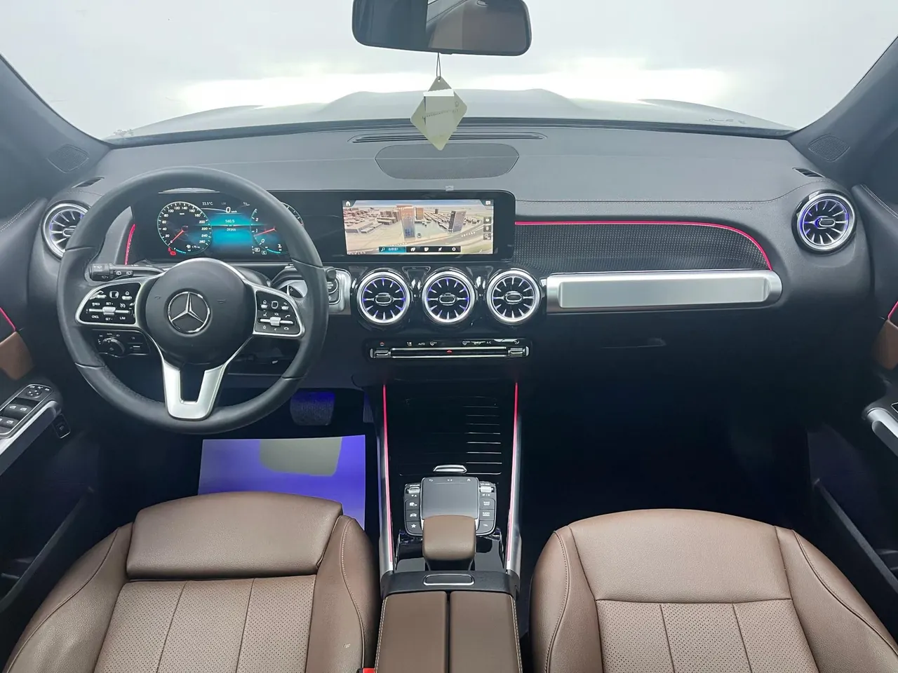 Mercedes Benz 2022 GLB 220 2.0T Fashion Automatic 5