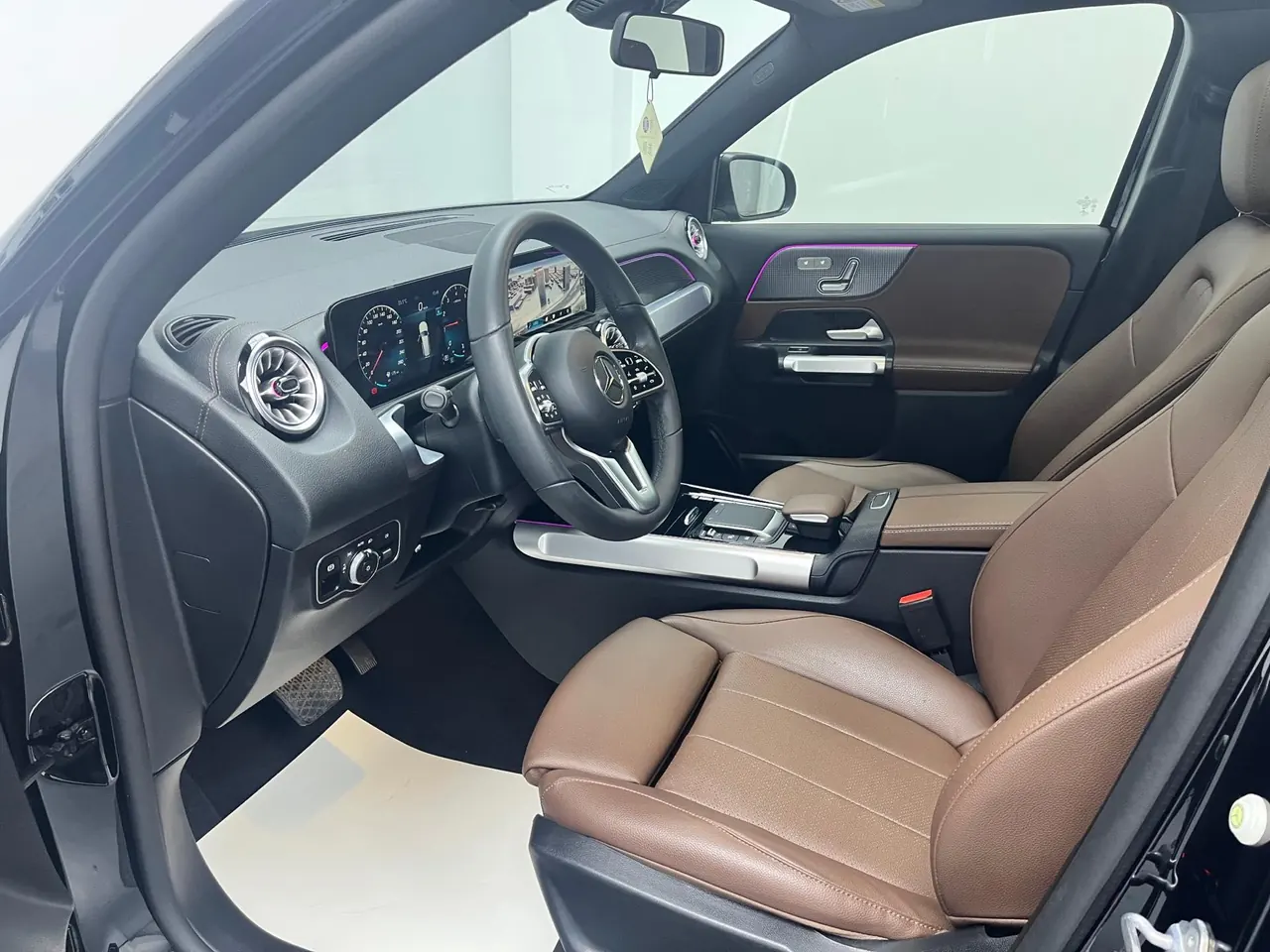 Mercedes Benz 2022 GLB 220 2.0T Fashion Automatic 6