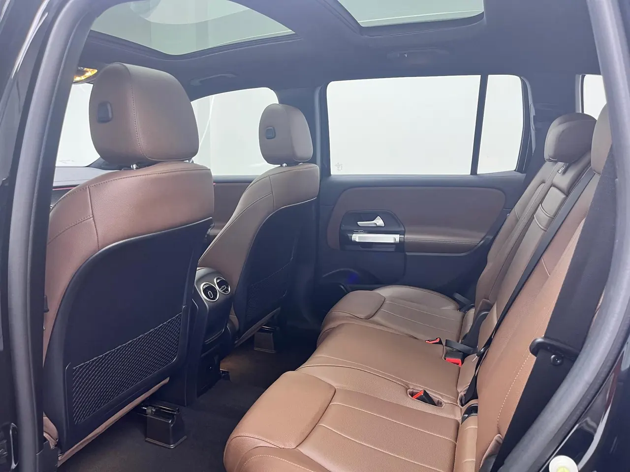Mercedes Benz 2022 GLB 220 2.0T Fashion Automatic 7