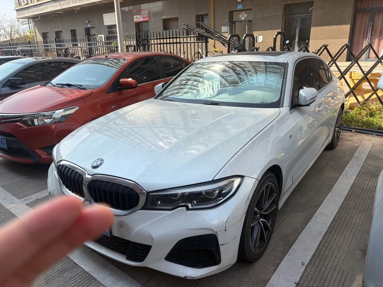 Открыть галерею: BMW 3 Series 2021 320Li 2.0T M Sports Suit (Modified) Automatic Gear
