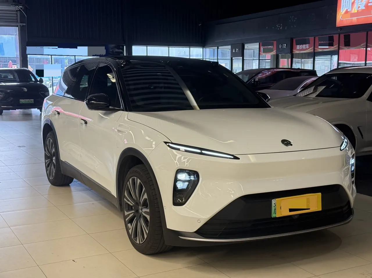 NIO 2023 ES8 75kWh Executive Edition Automatic Gear 3